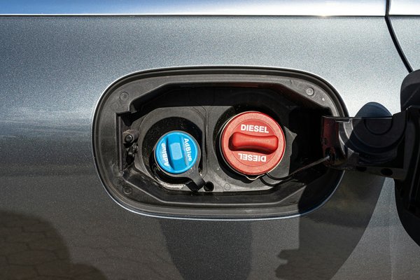 Can You Increase the Capacity of the AdBlue Tank for Extended Range in Diesel Cars?